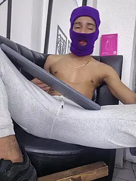 big cock2016 online show from May 15, 2026, 3:59 am