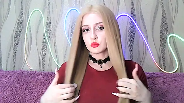 Snapshot of MissRoseSweet chatting on April 10, 2026, 7:10 pm MissRoseSweet online show from April 10, 2026, 7:10 pm