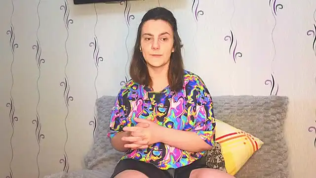 Hey baddie online show from April 14, 2026, 7:13 am