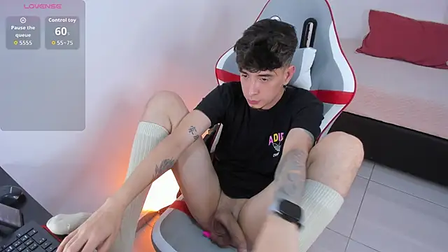 Nova  hard online show from April 15, 2026, 7:03 am