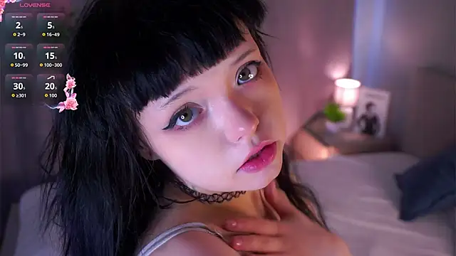 CandiceDossantos online show from April 1, 2026, 8:59 am