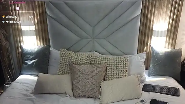 Snapshot of Lilith_nyxx chatting on April 8, 2026, 11:28 pm Lilith nyxx online show from April 8, 2026, 11:28 pm