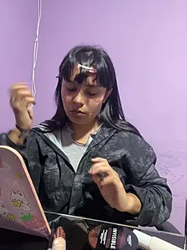 Snapshot of SamanthaColen_ chatting on April 2, 2026, 3:13 am SamanthaColen online show from April 2, 2026, 3:13 am