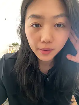 Shanshan 1267 online show from April 18, 2026, 6:16 am