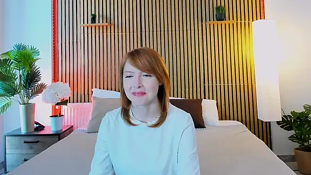 Snapshot of CherryCrushLove chatting on April 11, 2026, 6:21 am CherryCrushLove online show from April 11, 2026, 6:21 am