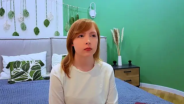 Snapshot of CherryCrushLove chatting on March 31, 2026, 9:00 am CherryCrushLove online show from March 31, 2026, 9:00 am