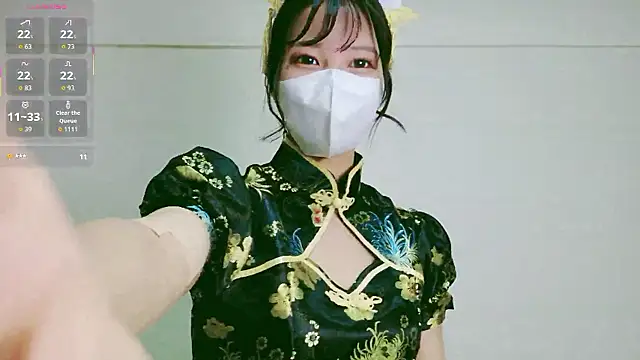 Snapshot of MISOSIRURICE chatting on April 23, 2026, 1:02 pm MISOSIRURICE online show from April 23, 2026, 1:02 pm