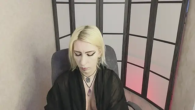 Snapshot of Black_Orchides chatting on July 25, 2026, 8:22 am Black Orchides online show from July 25, 2026, 8:22 am