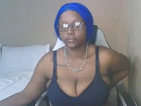 Snapshot of misssmelons chatting on August 5, 2026, 8:52 am misssmelons online show from August 5, 2026, 8:52 am