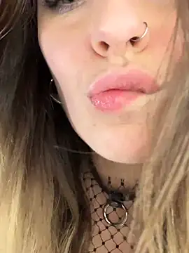 Rita Tease online show from July 4, 2026, 8:24 pm