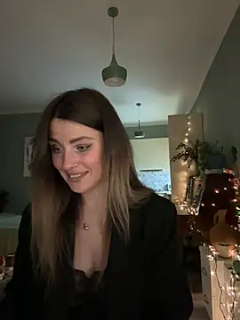 Rita Tease online show from April 12, 2026, 6:22 pm