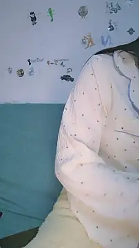 yehua001 online show from April 13, 2026, 1:26 pm