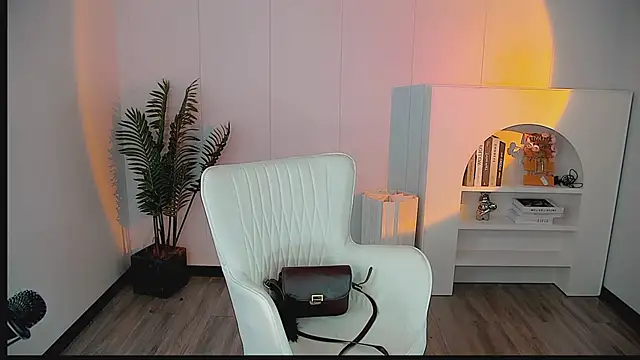 wanqing-5288 online show from April 15, 2026, 9:04 am