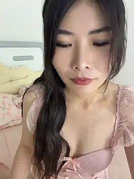 Xiaoyunduo1 online show from July 7, 2026, 10:57 pm