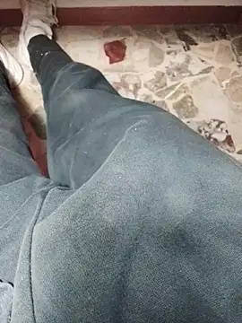 SecretShape online show from April 14, 2026, 6:13 pm