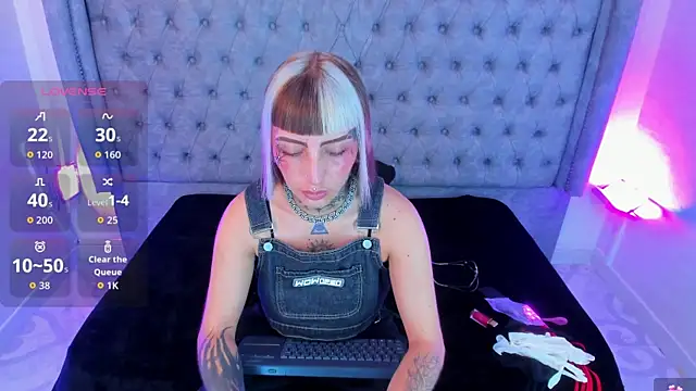 Snapshot of Gyal_Smith chatting on July 16, 2026, 12:51 am Gyal Smith online show from July 16, 2026, 12:51 am