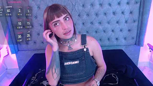 Gyal Smith online show from April 10, 2026, 3:35 am