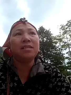 Snapshot of jikey-bibi chatting on April 10, 2026, 11:17 am jikey-bibi online show from April 10, 2026, 11:17 am