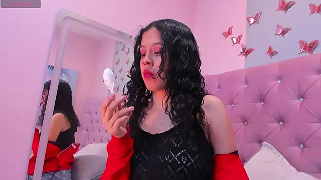 Kaira luxury online show from May 22, 2026, 2:53 am