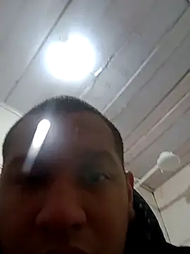 Snapshot of alexchocoa chatting on June 16, 2026, 2:00 am alexchocoa online show from June 16, 2026, 2:00 am