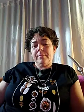 Snapshot of relaxnamaste chatting on April 12, 2026, 4:05 am relaxnamaste online show from April 12, 2026, 4:05 am