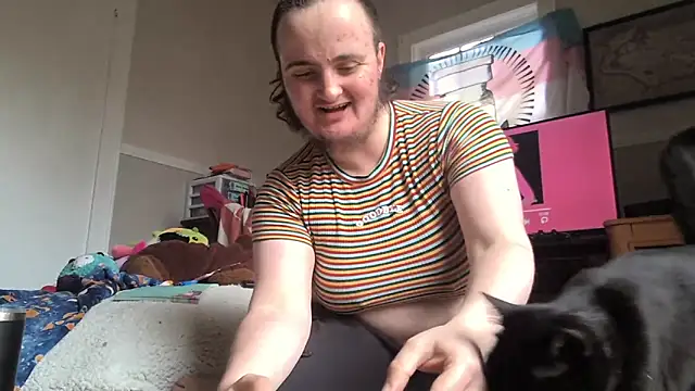 knottyn3bulara online show from April 14, 2026, 7:41 pm