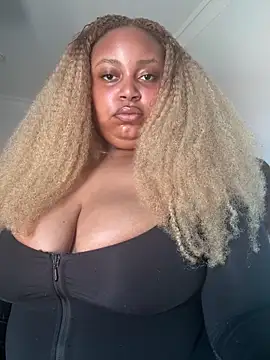 zahiraax online show from April 8, 2026, 3:13 pm