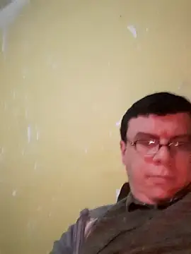 beebuzz0 online show from April 7, 2026, 5:15 pm