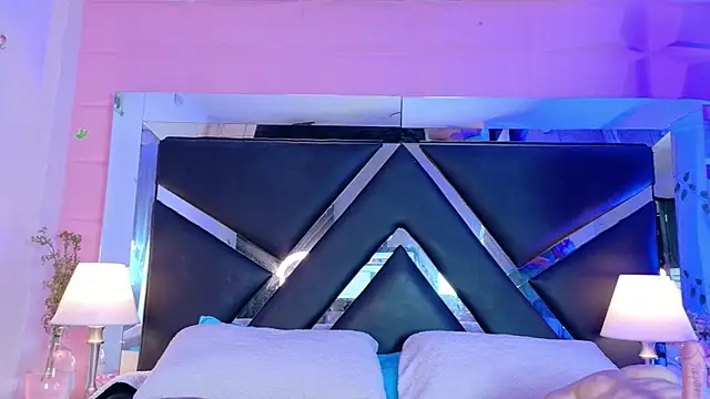 Veronica Nasty  online show from April 11, 2026, 7:17 pm