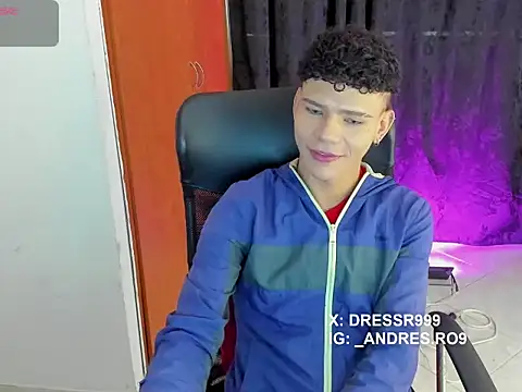 sebascuterouss online show from April 11, 2026, 11:14 am