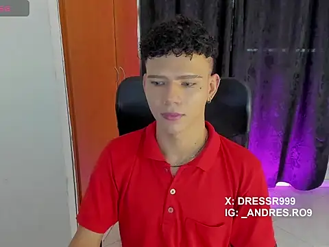 sebascuterouss online show from April 14, 2026, 11:37 am