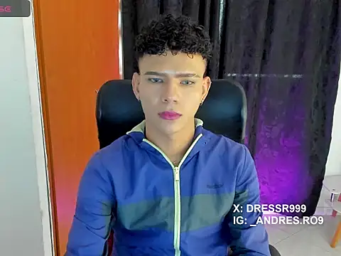 sebascuterouss online show from April 15, 2026, 1:15 pm