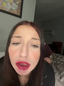 Snapshot of CheriOnTop chatting on April 13, 2026, 2:04 am CheriOnTop online show from April 13, 2026, 2:04 am