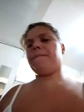 Snapshot of Zafiro_MD chatting on April 26, 2026, 1:08 pm Zafiro MD online show from April 26, 2026, 1:08 pm