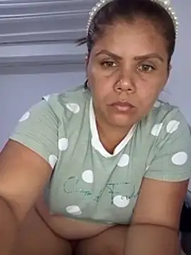 Snapshot of Zafiro_MD chatting on April 12, 2026, 2:37 am Zafiro MD online show from April 12, 2026, 2:37 am