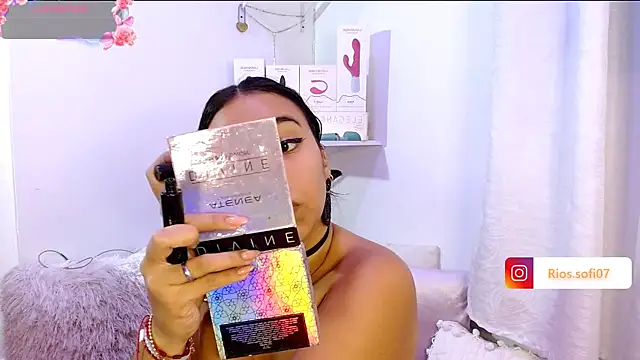 Snapshot of rios_sofia07 chatting on April 11, 2026, 5:04 am rios sofia07 online show from April 11, 2026, 5:04 am