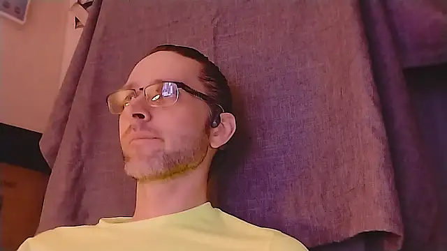 barebearstudio online show from April 6, 2026, 8:04 am