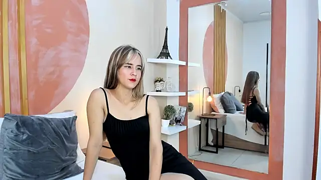 Alina Valmont online show from July 10, 2026, 2:06 pm