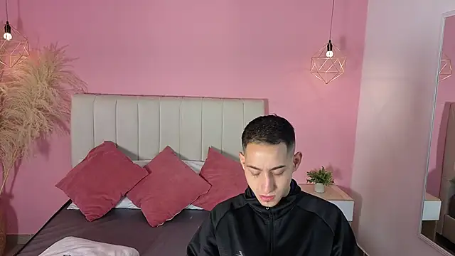 jhan vassilis online show from April 14, 2026, 10:53 am