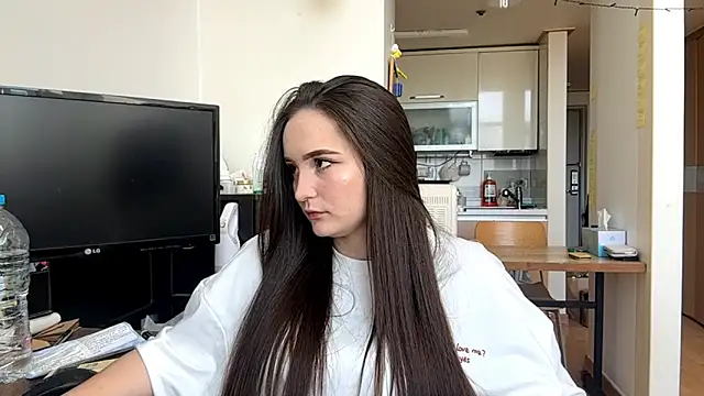 Snapshot of Marry_Stritteded chatting on April 16, 2026, 2:12 am Marry Stritteded online show from April 16, 2026, 2:12 am