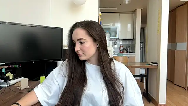 Snapshot of Marry_Stritteded chatting on April 8, 2026, 2:02 am Marry Stritteded online show from April 8, 2026, 2:02 am