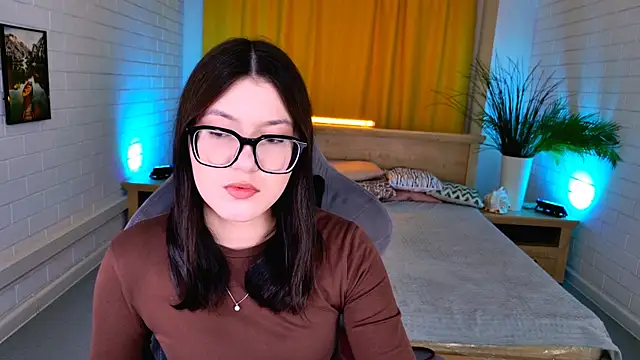 JennyGibson online show from April 19, 2026, 5:08 am