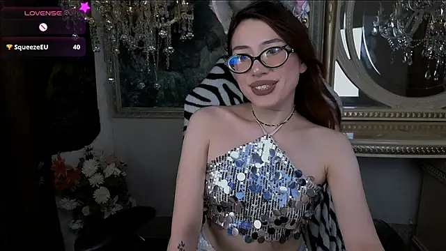 Snapshot of northern_moon chatting on July 2, 2026, 8:09 am northern moon online show from July 2, 2026, 8:09 am