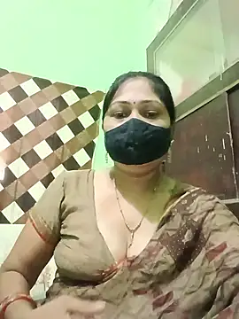 Pinki-girl online show from July 17, 2026, 5:48 am
