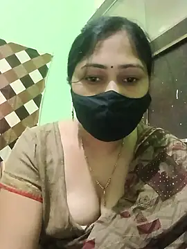 Pinki-girl online show from July 6, 2026, 5:25 am