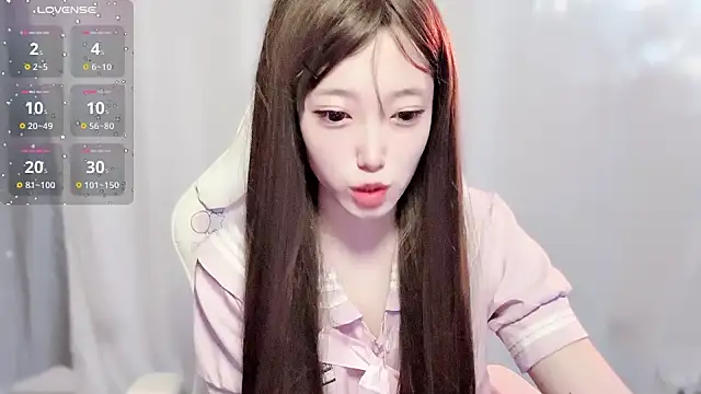 Snapshot of luckyuyu66 chatting on May 27, 2026, 1:40 pm luckyuyu66 online show from May 27, 2026, 1:40 pm