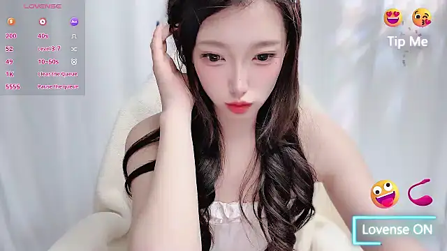 luckyuyu66 online show from April 14, 2026, 1:05 pm