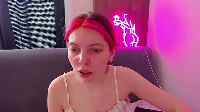 Marie Reyess online show from April 16, 2026, 6:47 am