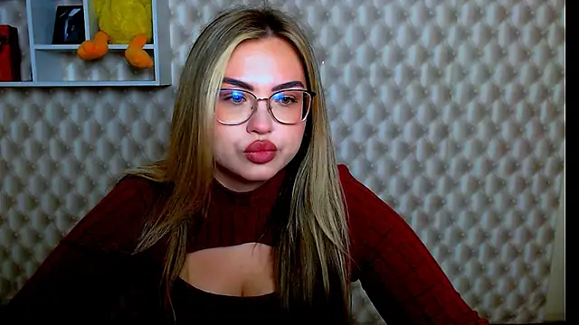 Snapshot of AminaSoul_ chatting on May 30, 2026, 7:25 am AminaSoul online show from May 30, 2026, 7:25 am
