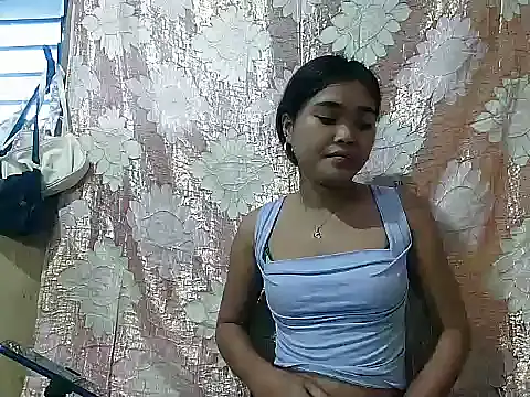 Snapshot of AsianPinay18 chatting on April 3, 2026, 9:16 am AsianPinay18 online show from April 3, 2026, 9:16 am